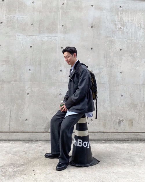 穿搭总是遇到瓶颈推荐3位日系韩风欧美男生穿搭ins网红,让你的穿着不再单一又邋遢