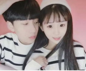 女主播杨清柠为求关注直播痛哭,骂自己是马蓉李小璐,网友床上一姐