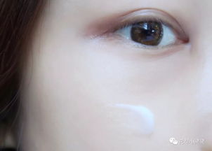 凭什么这款ins上超火的抗老面霜,媲美医美风很大的热拉提