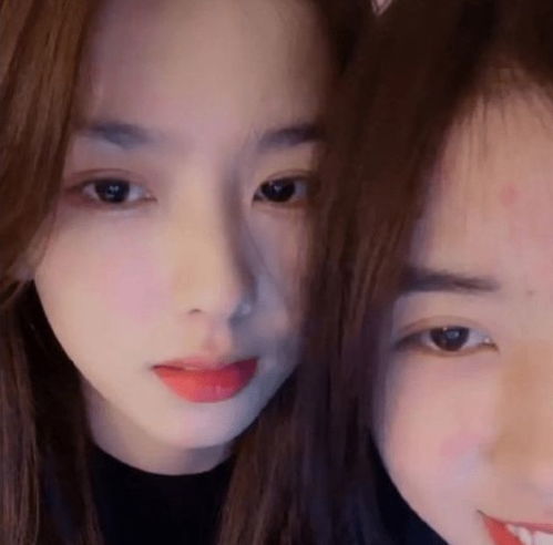女网红霸气,开直播骂王思聪,曝聊天记录混成舔狗