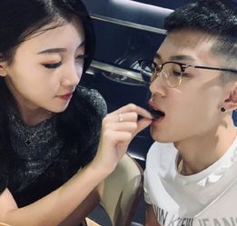牌牌琦再次露脸快手,不忘初心大喊716口号,官方我就在路上