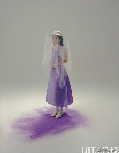 在逃油画少女or女神,高级质感精妙绝伦,美得很真实