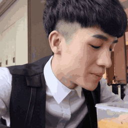 快手元老级别的人物,已经有四个被封杀第二个很多人没听说过