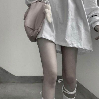 女生头像ins高级质感部位下半身