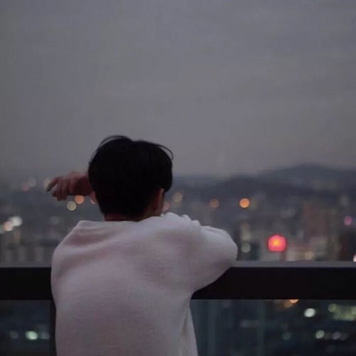 男生快手头像伤感