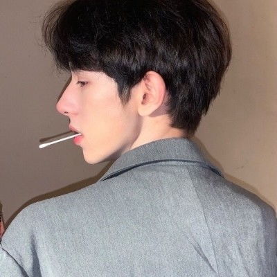 ins超酷男生头像