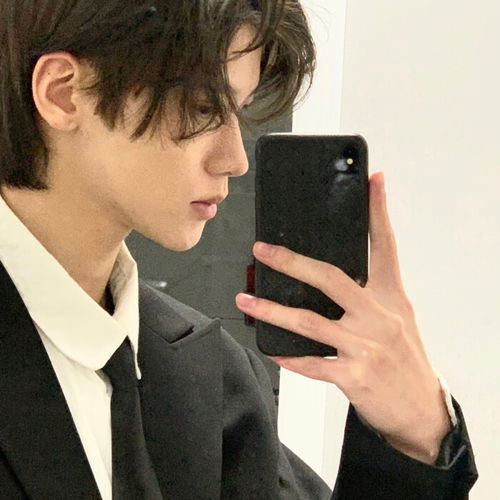 真人男生头像苦尽甘来的那一天,山月星河都为你化作赞