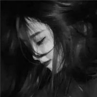 qq女生伤感头像黑白黑白照伤感女生qq头像