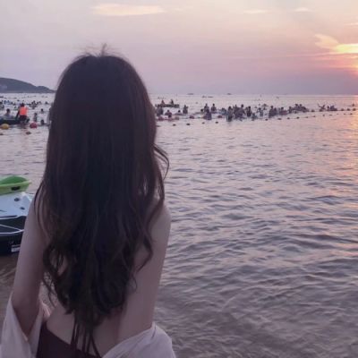 甜美系的女生真人好看扣扣头像好好睡一觉就是人生的重启方式