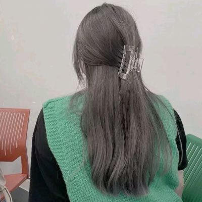 ins偏慵懒女生头像