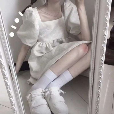 夏季专属的女孩高级部位头像不露脸世界欠你的温柔与柔软我来还