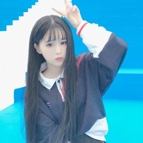 杨清柠初中照被曝光,脖子上印记成为亮点,小小年纪不学好