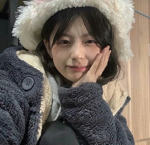 ins招桃花女头
