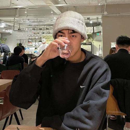 男头非常nice的高质男生头像