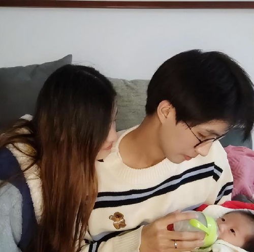 大四男生晒一家三口视频,孩子已经一岁大,毕业生傻眼了