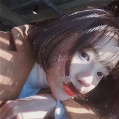 快手头像清晰的女生霸气