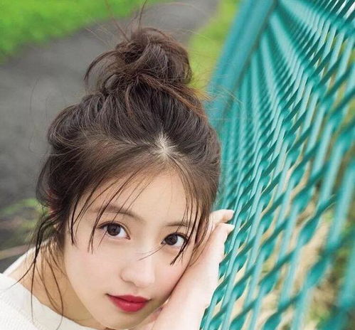 一个女人想你了,就会释放这样的信号
