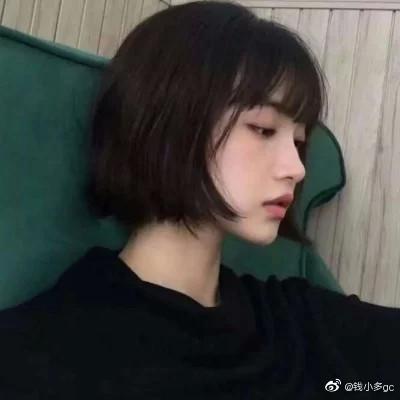 qq头像女生帅气