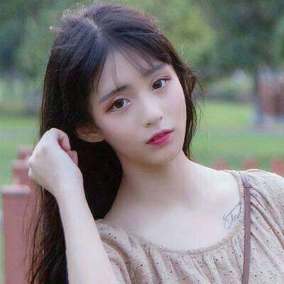 快手女生最火头像孙一宁
