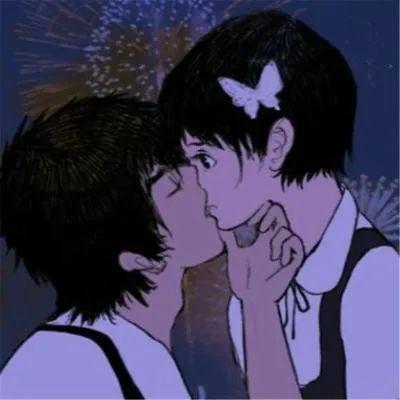 五更和香莲有情人五更和香莲被拆散,幸得仙人相救