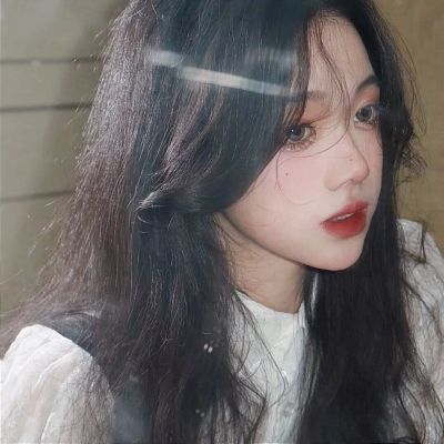 换上后整个人高级的头像