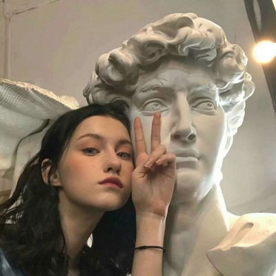 好看欧美女头像,爱自已爱生活的女人