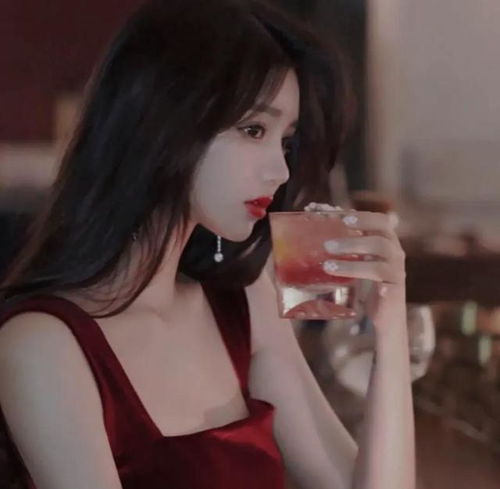 ins在逃公主女头