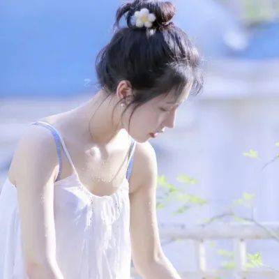 女生头像好看的ins森系女头像