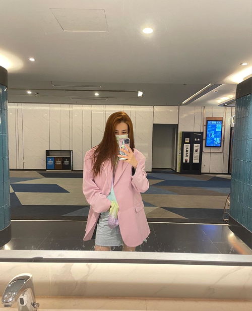徐璐才是纯欲美女的代表吧私服穿衣美艳又高级,质感真洋气