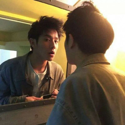 吸引女人的微信头像男