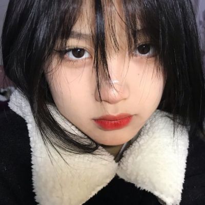 头像女ins高级质感冷淡风华景川