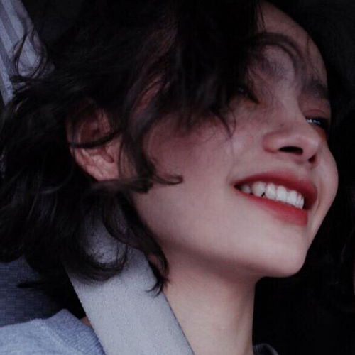 框住温柔复古胶片风女头
