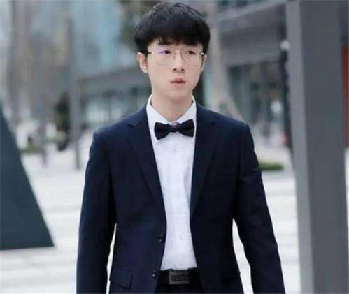 和平精英主播大招多拼不求人牧童人气最高,但这方面却都败给他