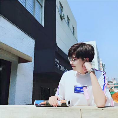 2018抖音男生头像时尚帅气小哥哥爷玩的就是低调
