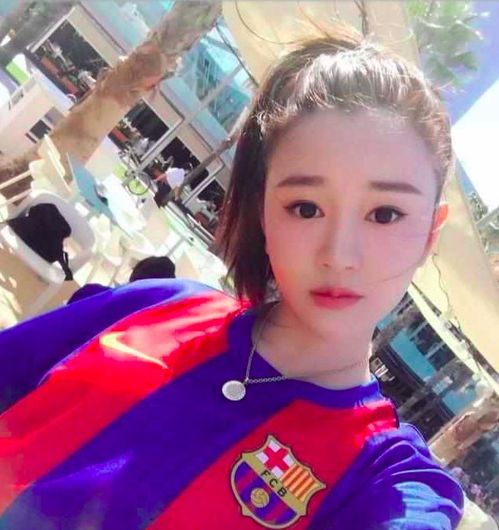 陈昱霖妈妈公开谈女儿财产状况,指证吴秀波威胁,尚未收到逮捕令
