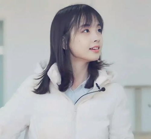 跟女足抢头条王冰冰徐嘉余公开姐弟恋,情侣头像土味情话秀恩爱