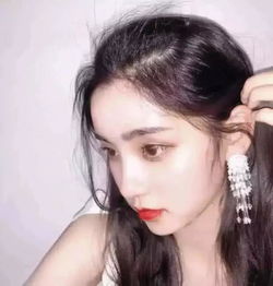最深情闺蜜头像我没有死缠烂打,但感情不放过我
