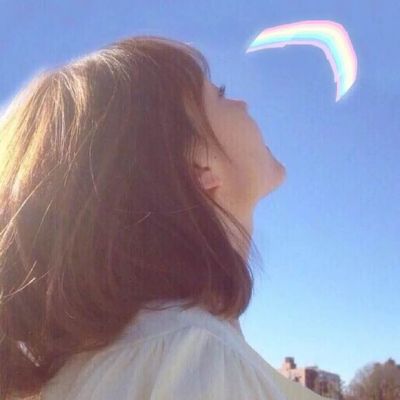 带来好运的微信头像女生