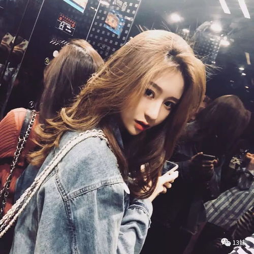 凤姐承认温婉长得好看,质疑年龄真实性,称其有23岁左右