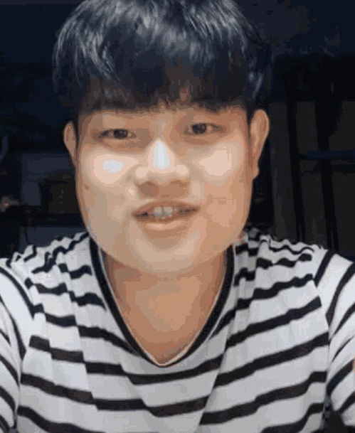 被抖音看上的男人,当小哥哥关掉特效,网友你还是开开吧