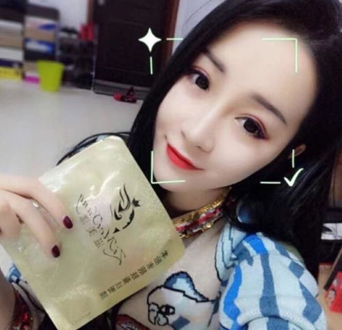 刘一手老婆董莹莹照片,快手网红美女小莹莹尾巴私房照写真套图