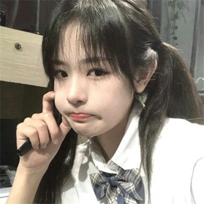 2020可爱女生头像呆萌真人,青春是上帝给的
