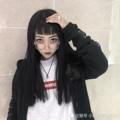 顾茜茜身材到底有多好看到她旗袍照后,网友美得不可方物