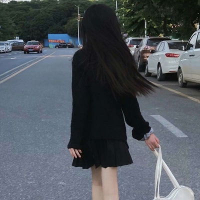 背影女头你以为你放下他了你见女生头像我要个性网