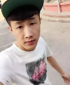 快手4大一哥前职业曝光散打哥打工仔,方丈舞蹈演员,他最励志