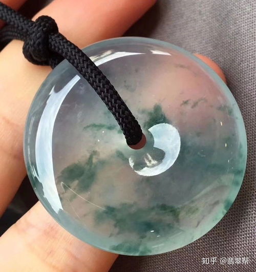 百搭又招财适合女性佩戴的几种玉石物件