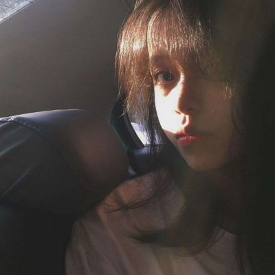 欧美ins风格头像眼线