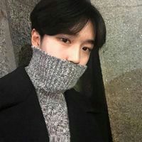 春秋的男生耍帅风格的头像拦住成长的不是幼稚