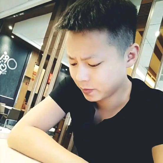 抖音胜仔直播被打急坏粉丝,真相来了