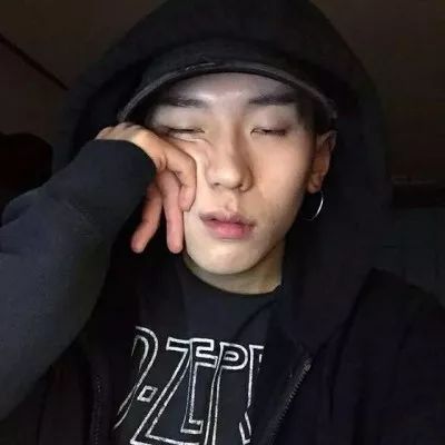 抖音ins风头像
